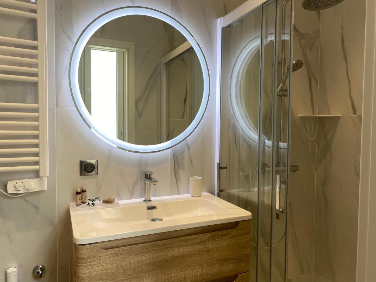 Logement Confortable, Nancy Thermal, Parc Ste-Marie Esterno foto